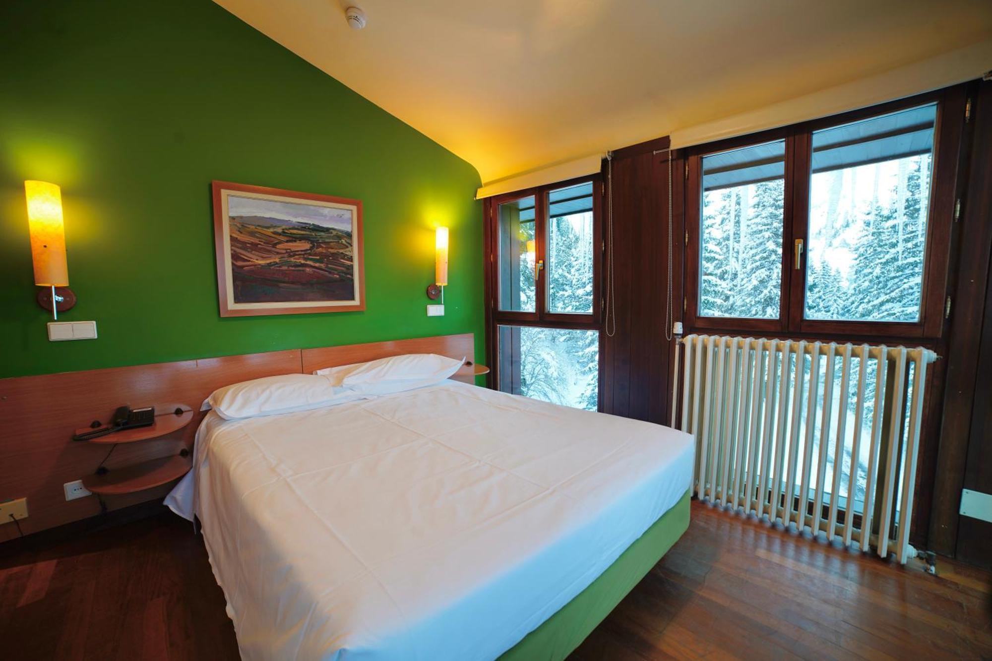 Snoe Hotel 칸단추 외부 사진