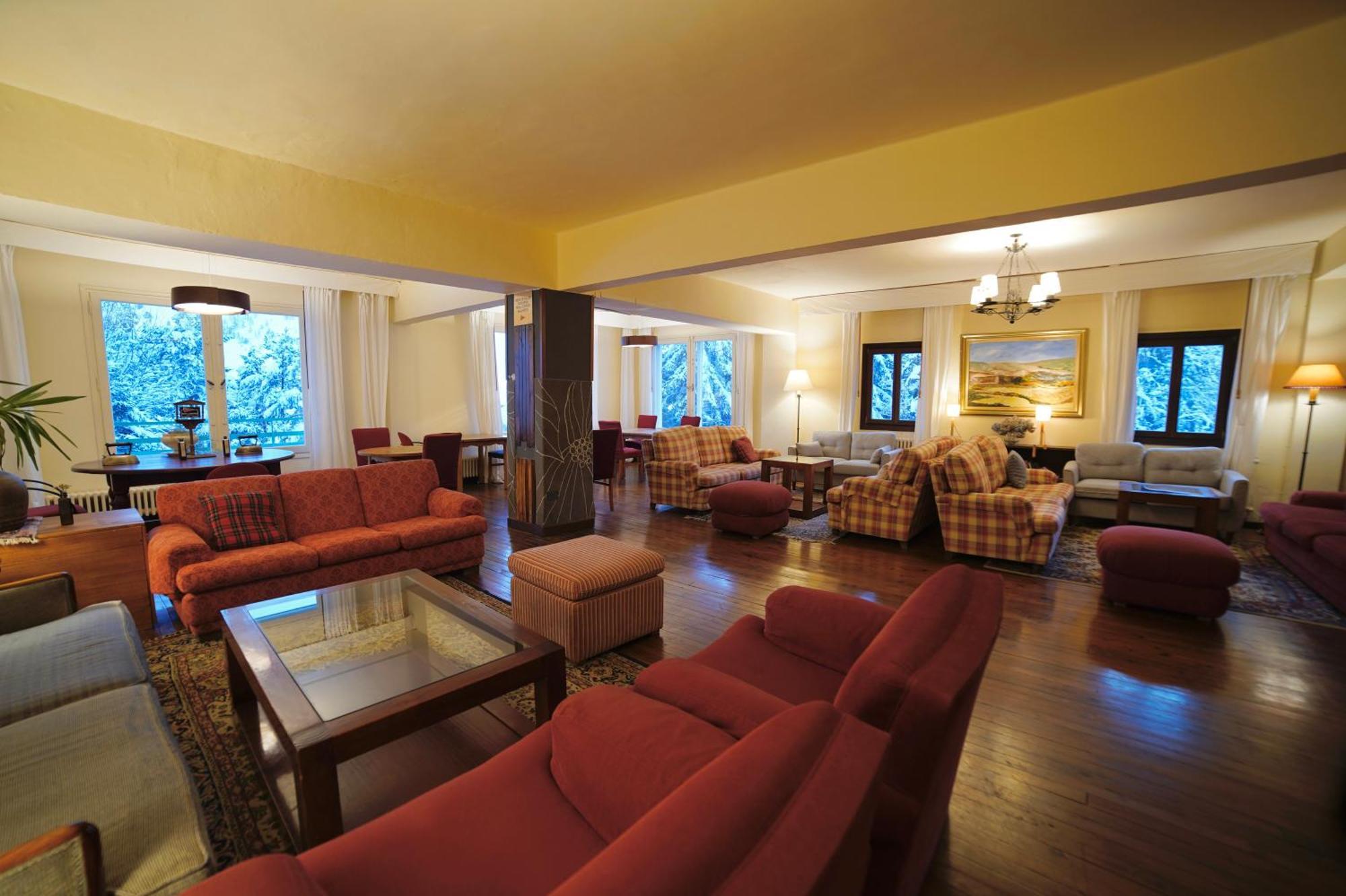 Snoe Hotel 칸단추 외부 사진