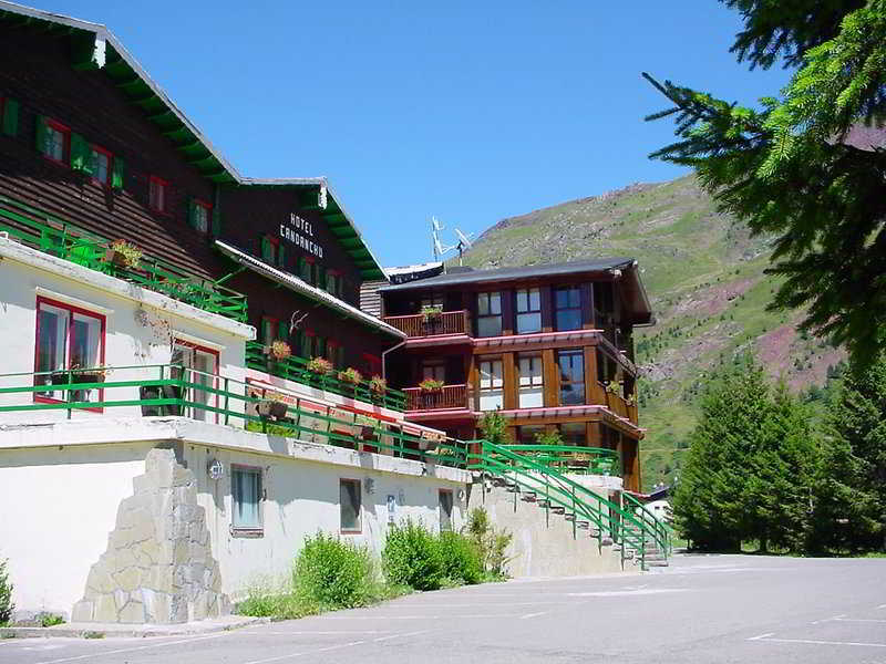 Snoe Hotel 칸단추 외부 사진